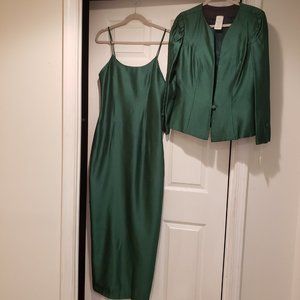 Long emerald green dress with jacket